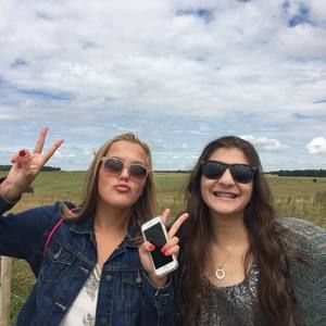 Meet your Posher, Anna